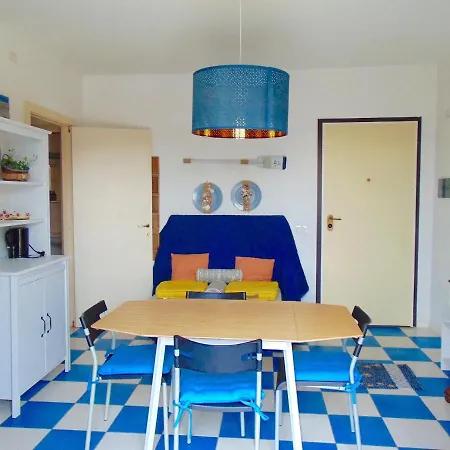 N220 - Numana, Trilocale Con Terrazzo E Piscina
